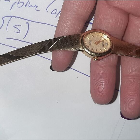 Vintage ladies gold Elgin watch - Picture 4 of 9